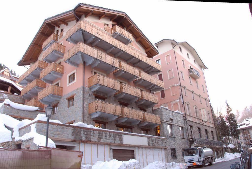 Limone Palace Aparthotel Лимоне-Пьемонте Экстерьер фото